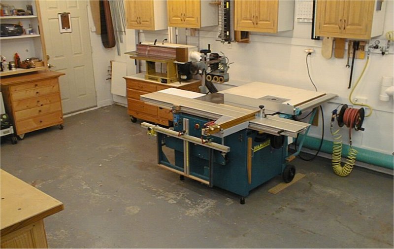 Share Woodworking shop garage | On Custom project